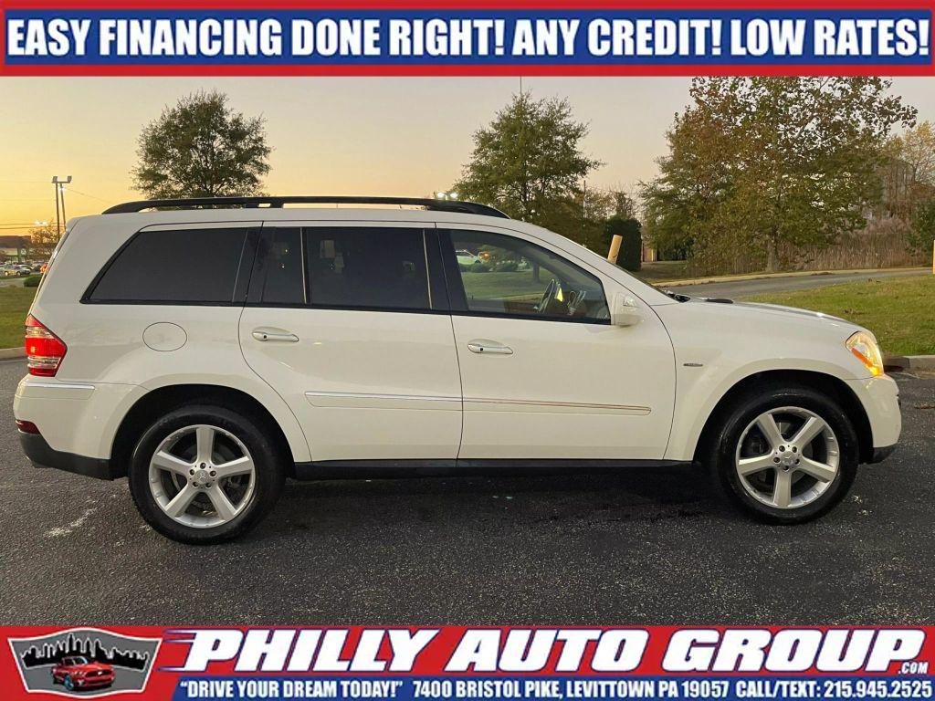 used 2009 Mercedes-Benz GL-Class car, priced at $10,885