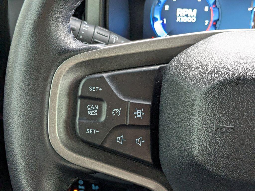 used 2025 Ford Bronco car, priced at $49,859