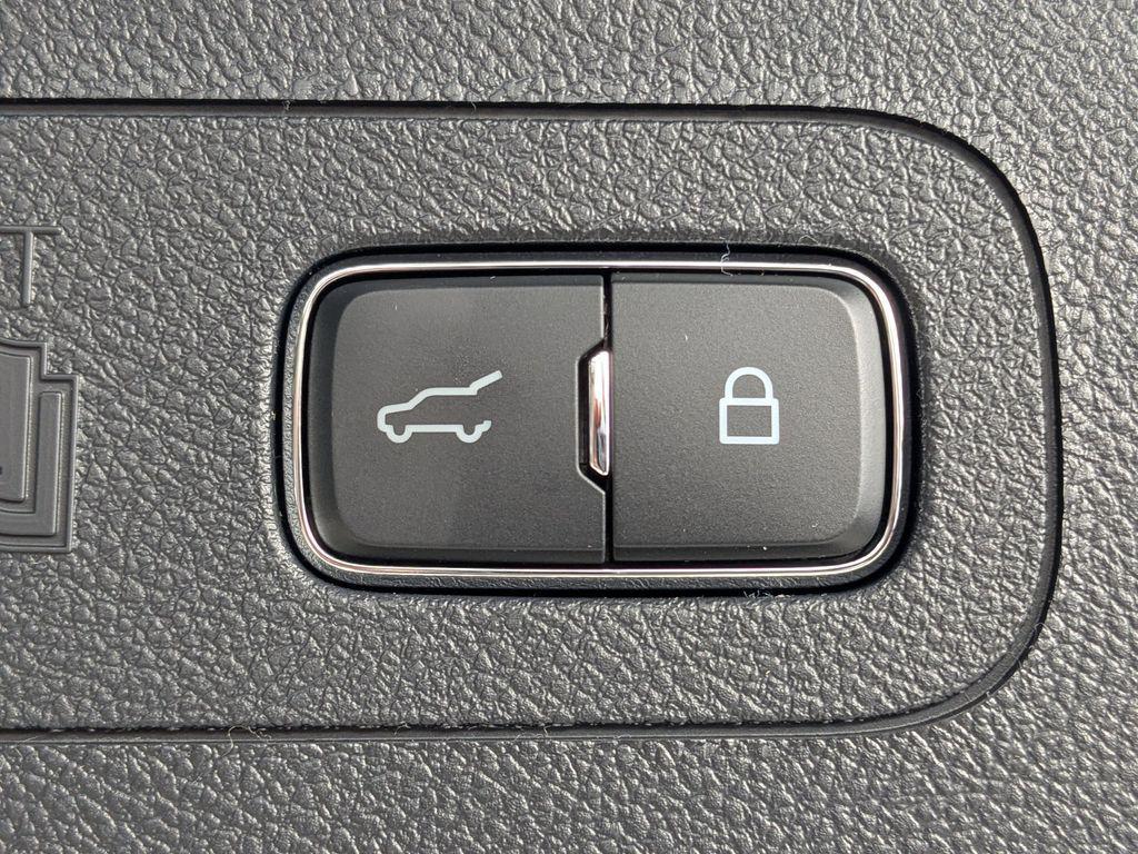 new 2026 Lincoln Aviator car