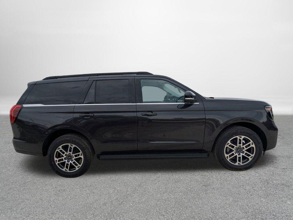 new 2026 Ford Expedition car, priced at $68,586