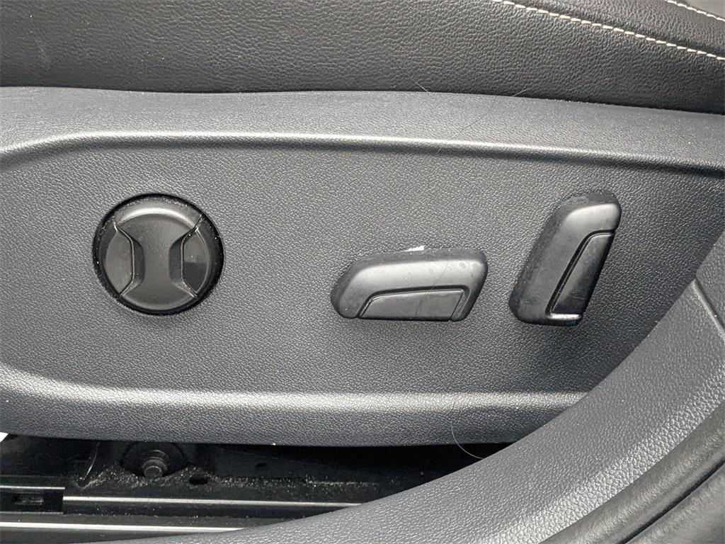 used 2024 Volkswagen Jetta car, priced at $16,839