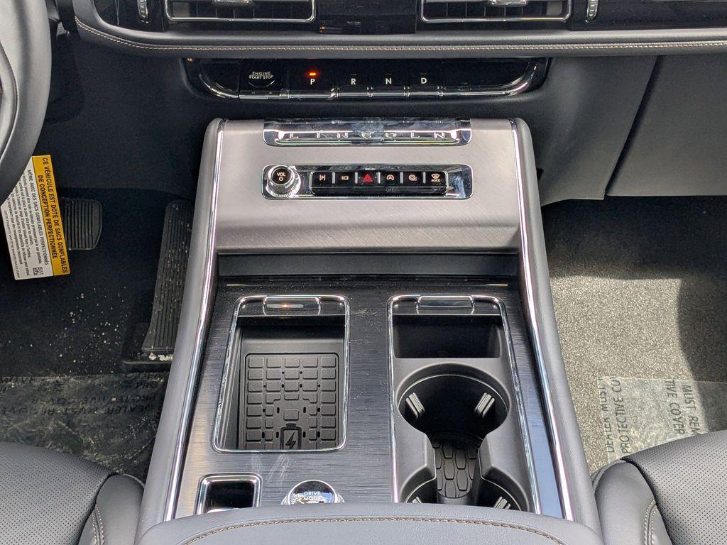 new 2026 Lincoln Aviator car