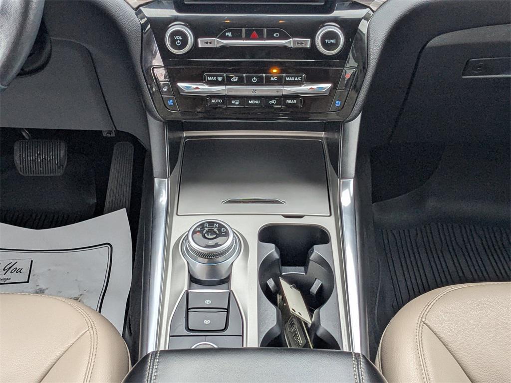 used 2022 Ford Explorer car, priced at $27,048