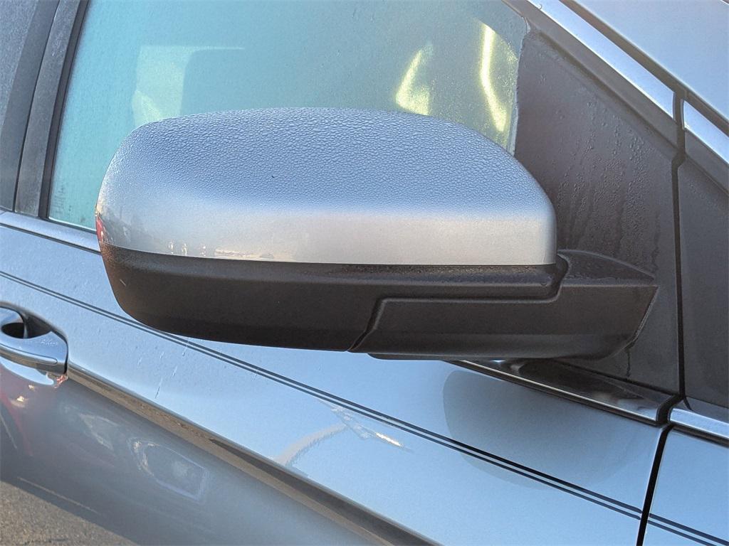 used 2024 Ford Edge car, priced at $21,428