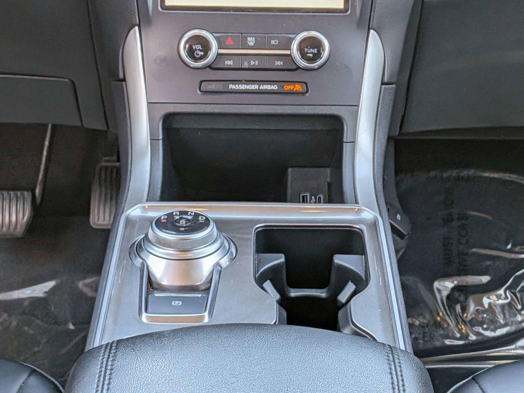 used 2024 Ford Edge car, priced at $20,065