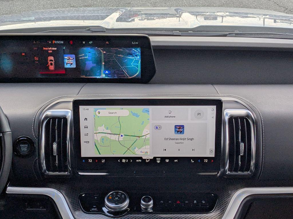 new 2025 Ford Expedition car, priced at $84,890