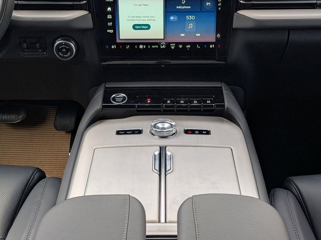 new 2026 Lincoln Navigator car