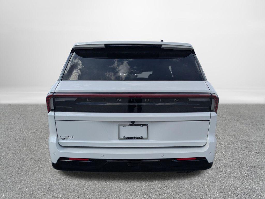 new 2026 Lincoln Navigator car