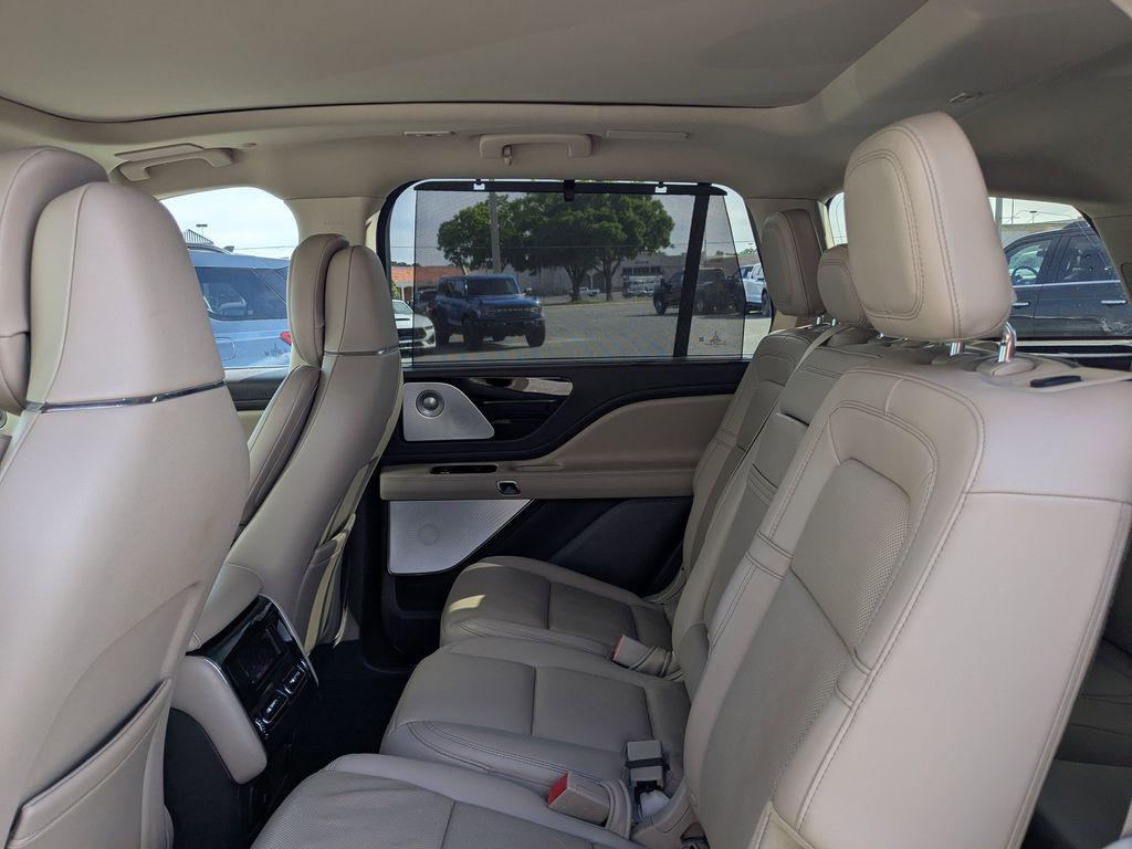 used 2022 Lincoln Aviator car, priced at $37,606