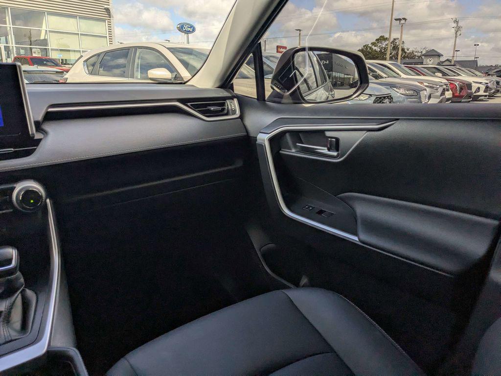 used 2023 Toyota RAV4 Hybrid car, priced at $33,018