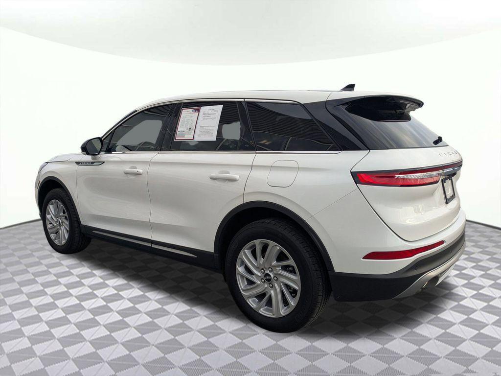 used 2025 Lincoln Corsair car, priced at $38,106