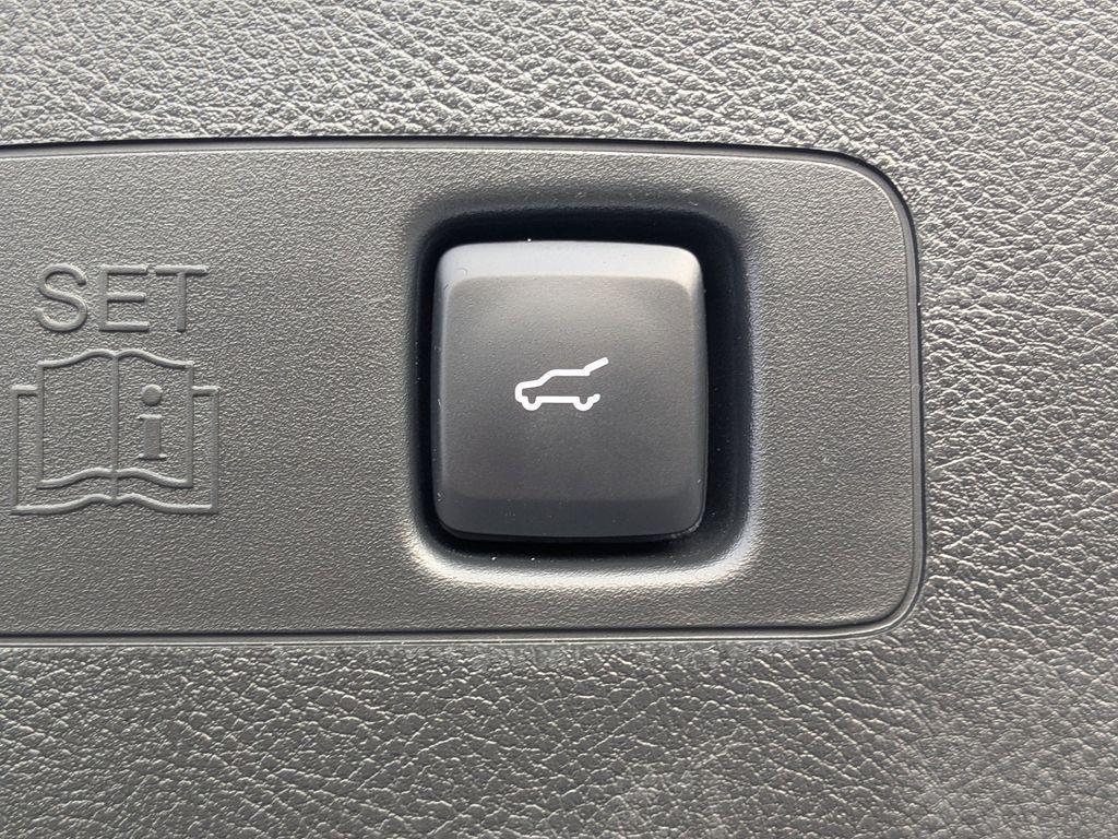 used 2025 Lincoln Corsair car, priced at $38,106