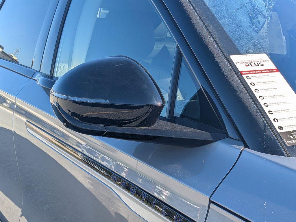 new 2025 Lincoln Nautilus car, priced at $64,458