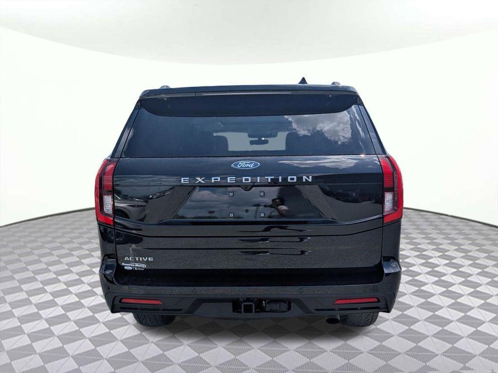 used 2025 Ford Expedition car, priced at $56,193