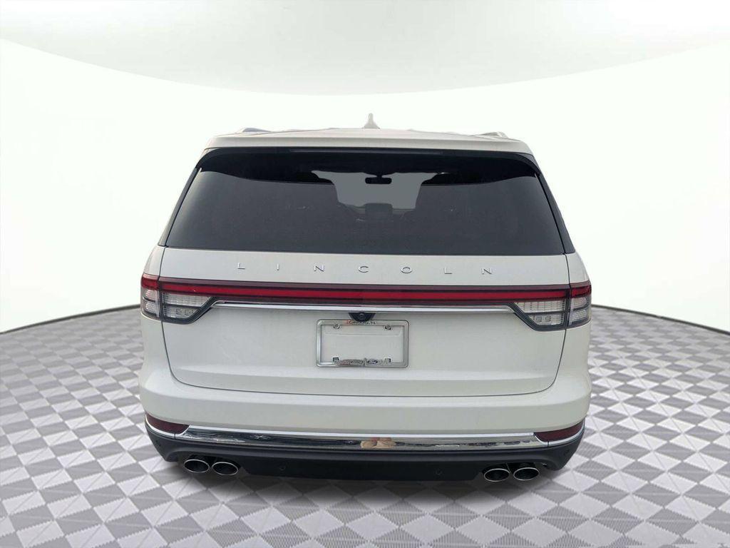 used 2024 Lincoln Aviator car, priced at $46,827