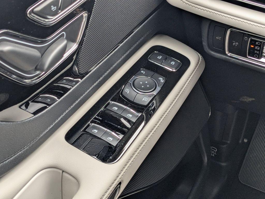 new 2026 Lincoln Aviator car, priced at $64,662