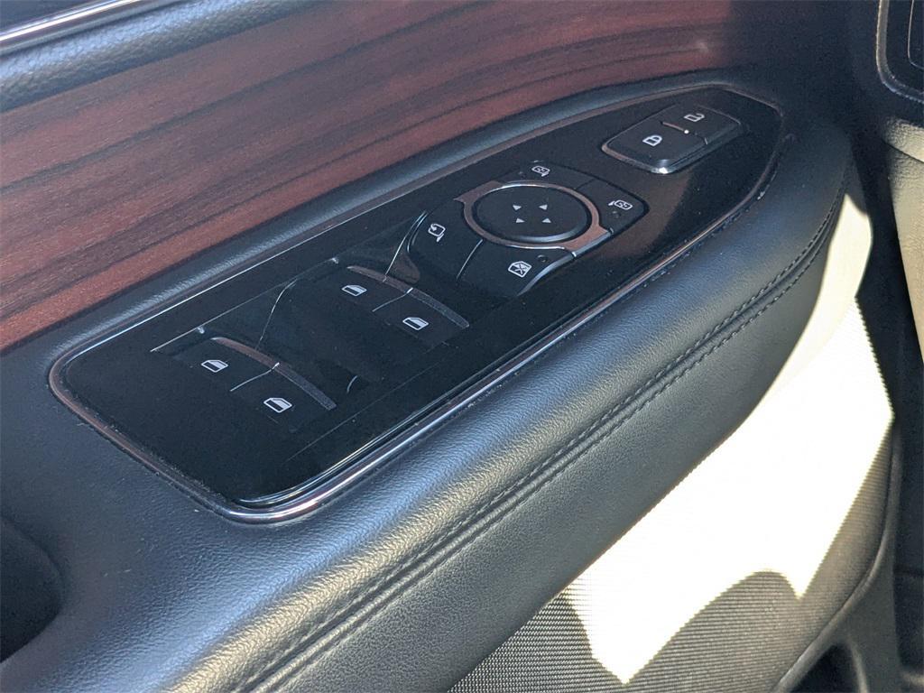 used 2023 Lincoln Navigator car, priced at $56,933