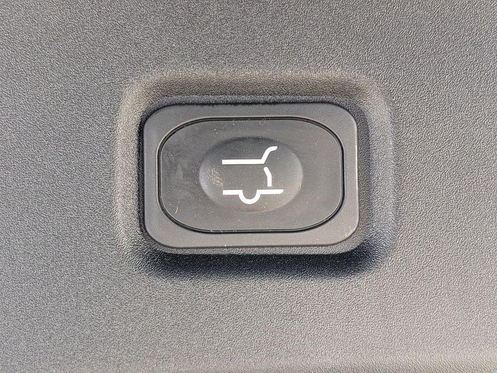 new 2026 Ford Expedition car, priced at $82,355