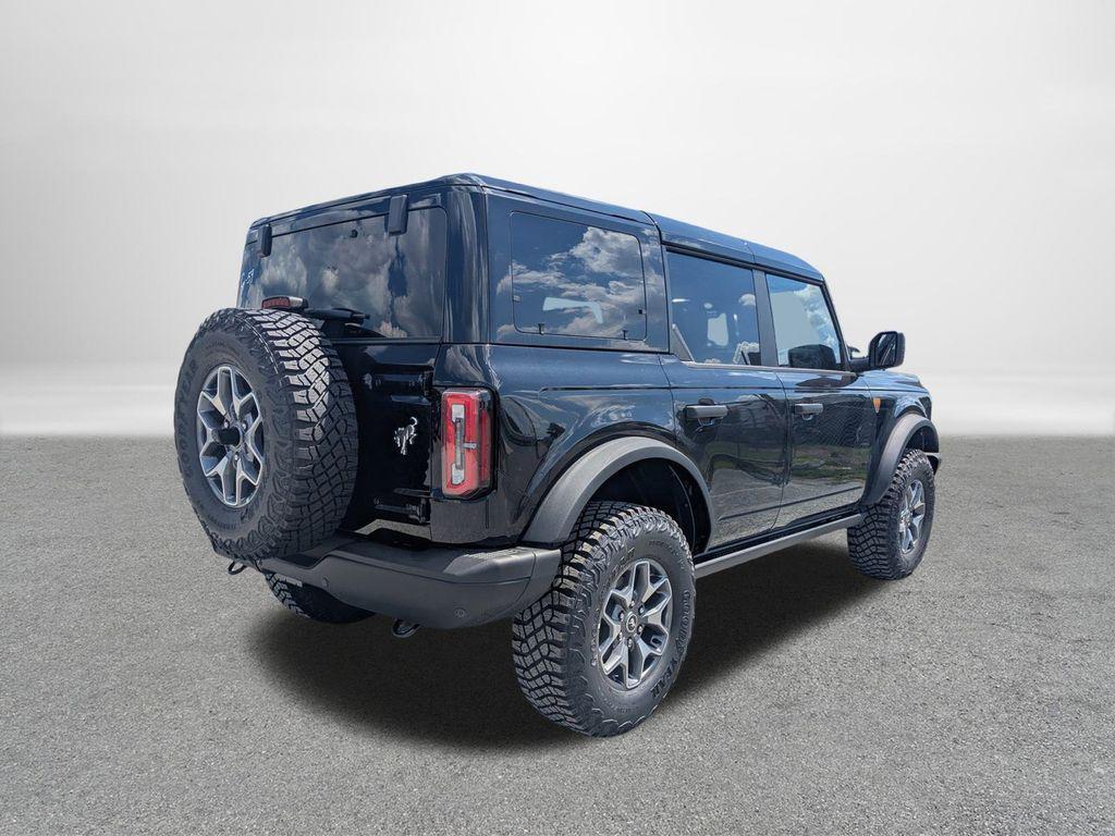 new 2025 Ford Bronco car, priced at $55,190