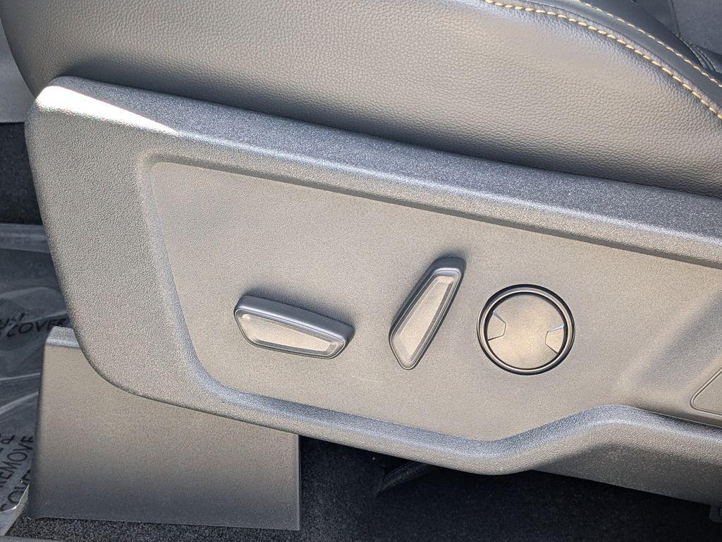 new 2025 Ford Bronco car, priced at $55,190