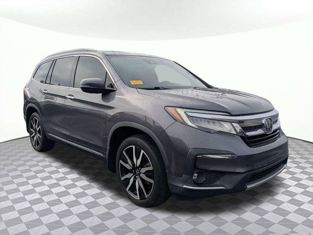 used 2022 Honda Pilot car, priced at $28,061