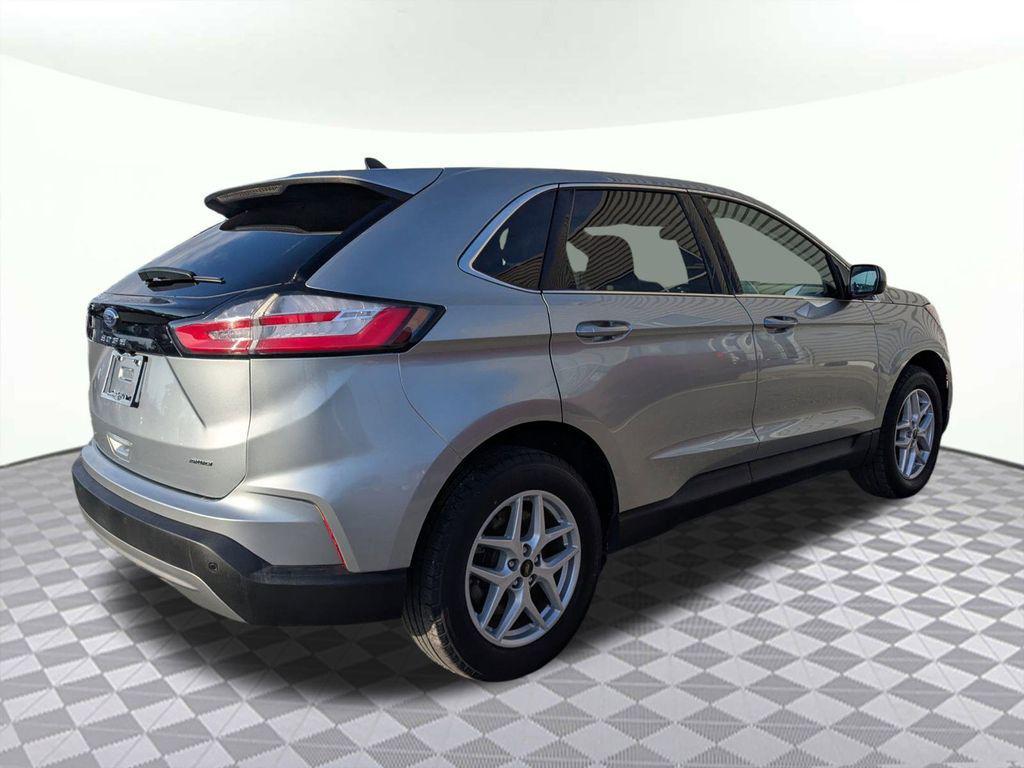 used 2024 Ford Edge car, priced at $22,819