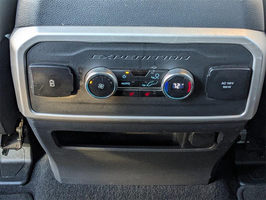 used 2024 Ford Expedition car, priced at $54,375