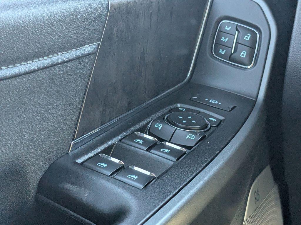 used 2025 Ford F-250 car, priced at $74,915