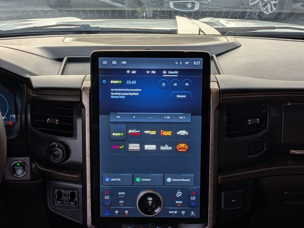 used 2024 Ford Expedition car, priced at $60,097