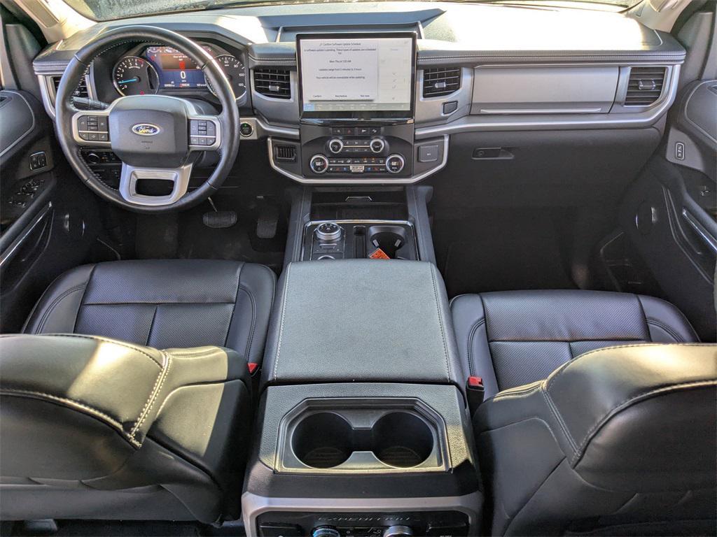 used 2024 Ford Expedition car, priced at $47,260