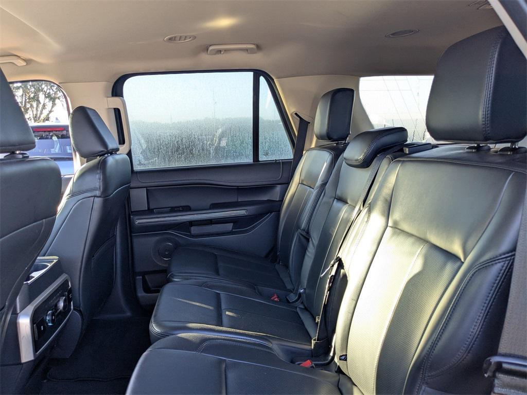 used 2024 Ford Expedition car, priced at $47,260