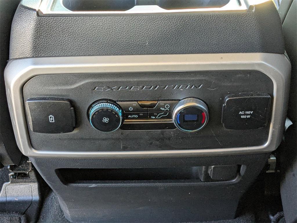 used 2024 Ford Expedition car, priced at $47,260