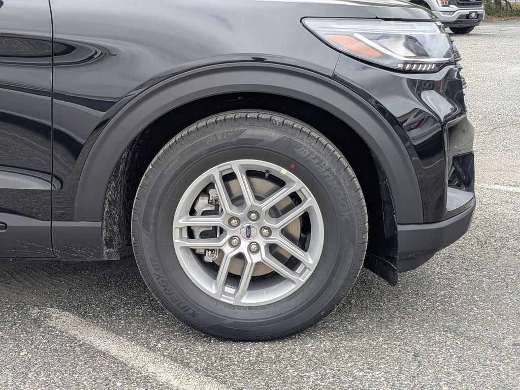 new 2026 Ford Explorer car, priced at $46,427