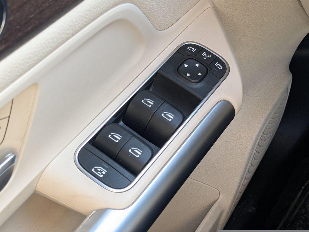 used 2023 Mercedes-Benz GLA 250 car, priced at $28,844