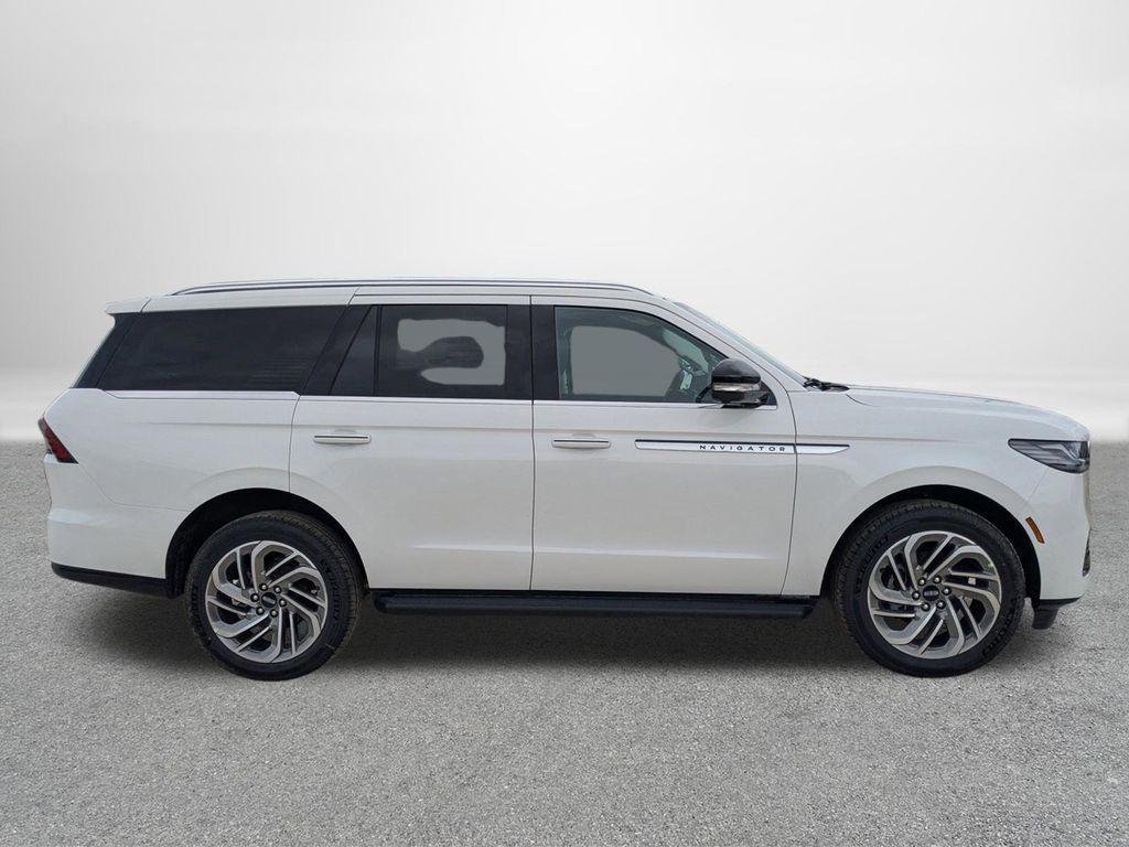 new 2026 Lincoln Navigator car