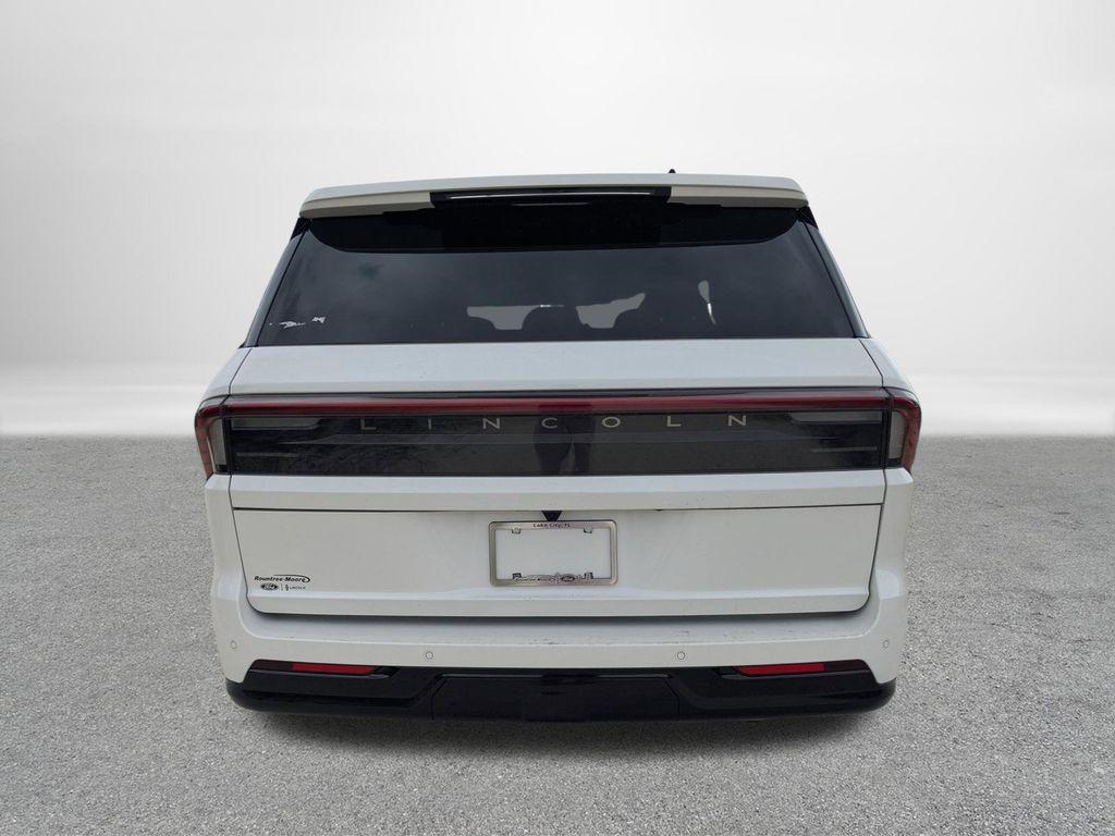 new 2026 Lincoln Navigator car
