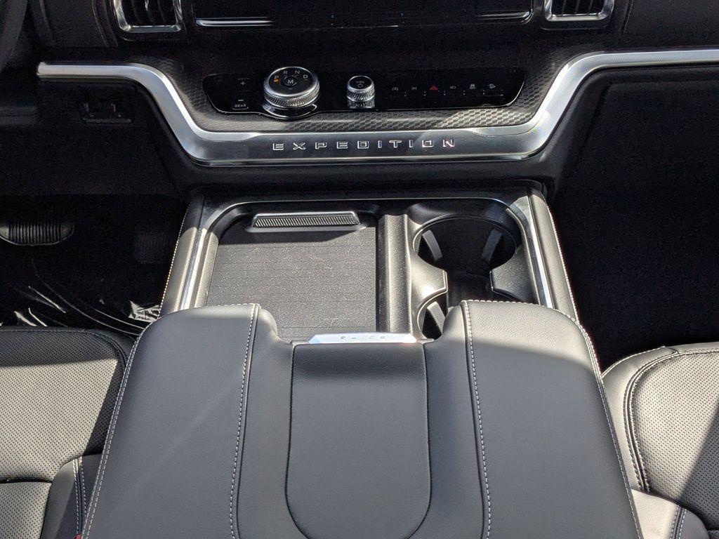 new 2026 Ford Expedition car, priced at $81,855