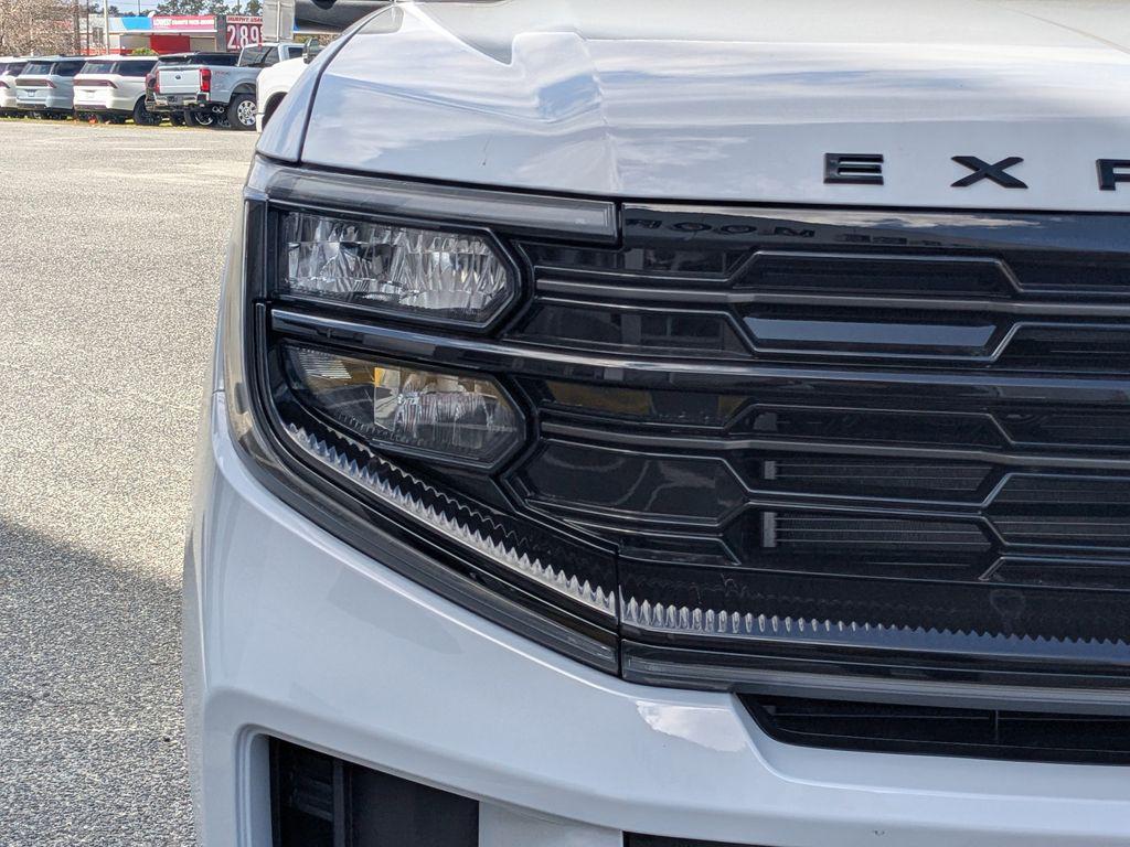 new 2026 Ford Expedition car, priced at $81,855