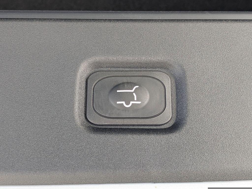 new 2026 Ford Expedition car, priced at $81,855