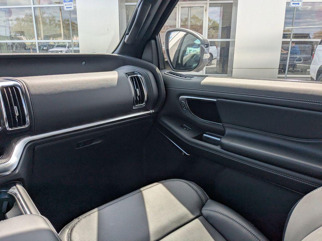 new 2026 Ford Expedition car, priced at $81,855