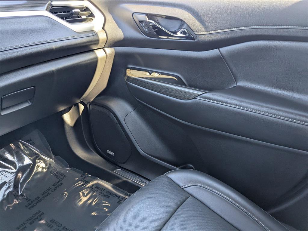 used 2023 GMC Acadia car, priced at $24,996