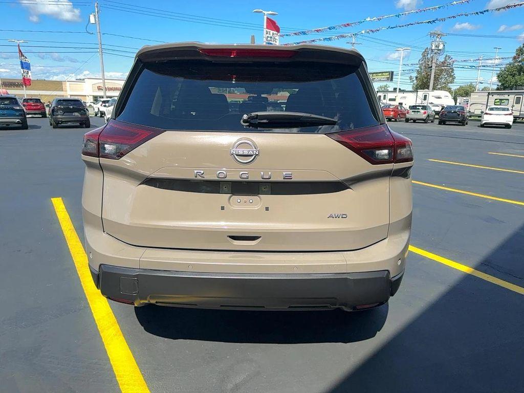 used 2025 Nissan Rogue car, priced at $25,999