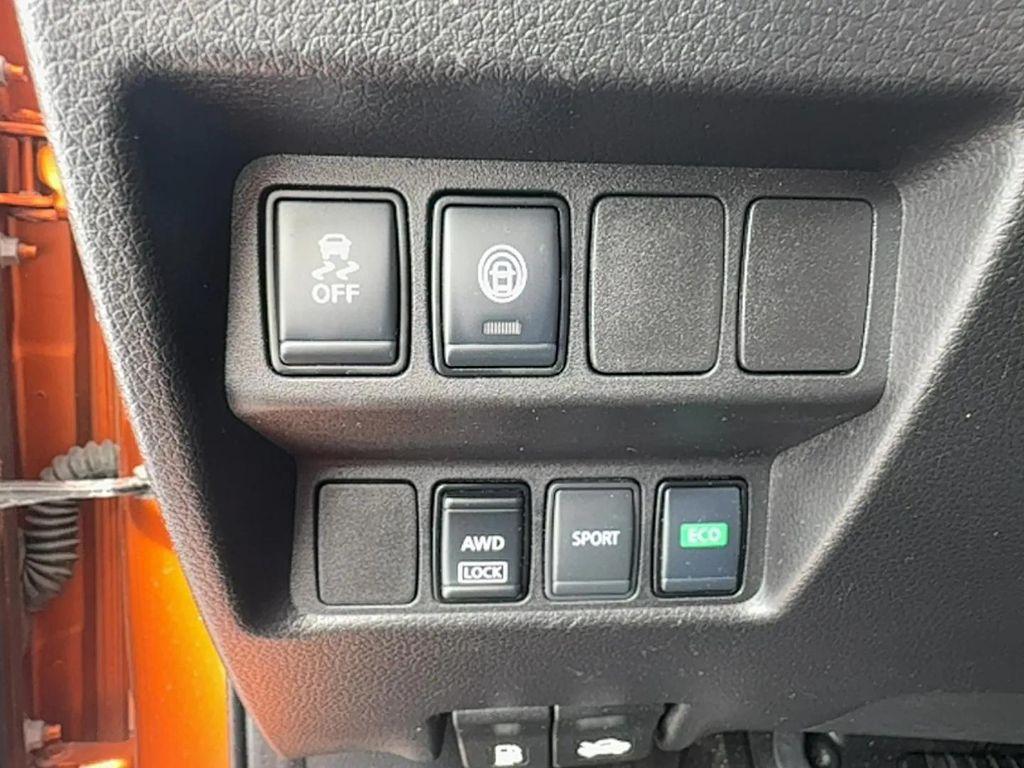 used 2020 Nissan Rogue Sport car