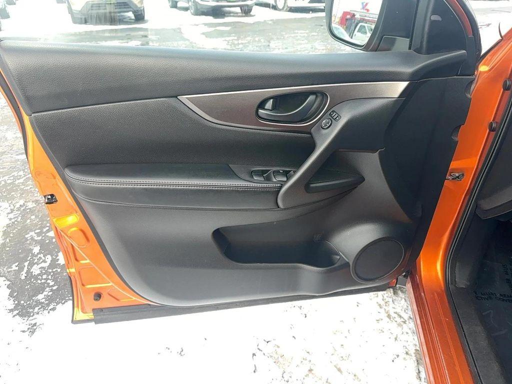 used 2020 Nissan Rogue Sport car