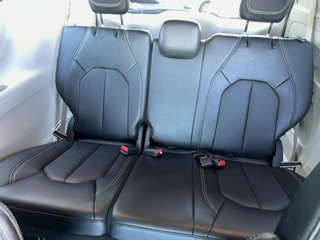 used 2024 Chrysler Pacifica car, priced at $28,299