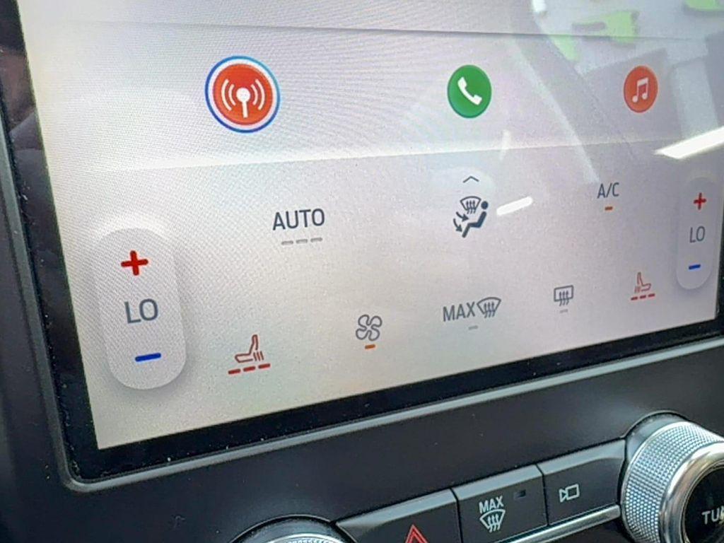 used 2024 Ford Edge car, priced at $21,999