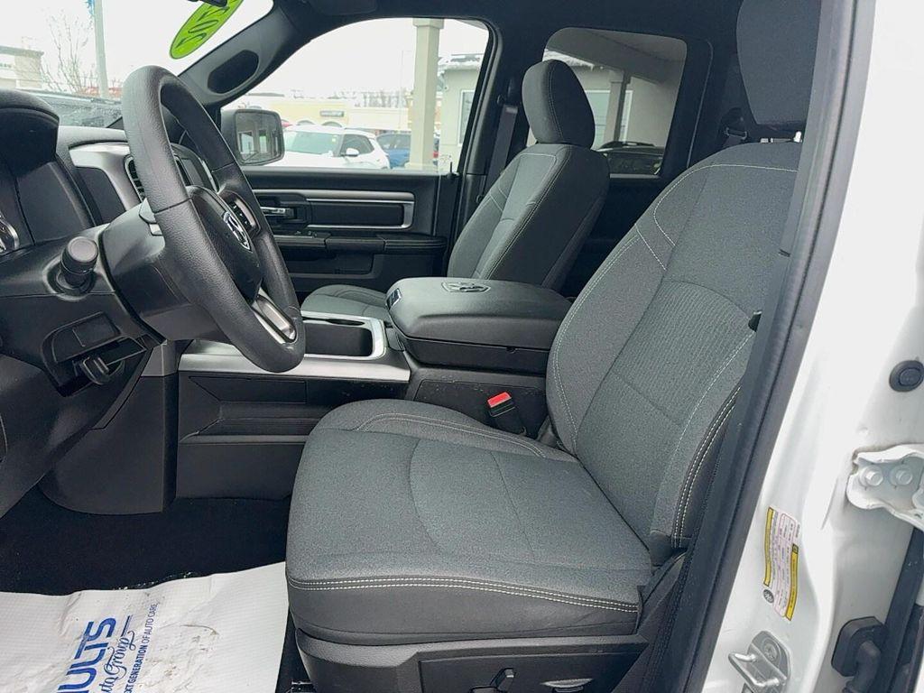 used 2022 Ram 1500 Classic car, priced at $32,999