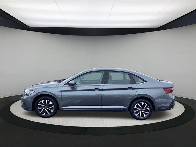 used 2024 Volkswagen Jetta car, priced at $19,900