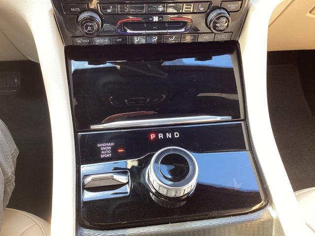 used 2025 Jeep Grand Cherokee car, priced at $41,995