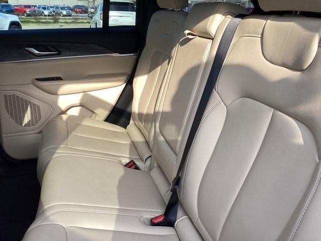 used 2025 Jeep Grand Cherokee car, priced at $41,995